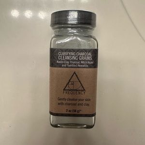Frequency Clarifying Charcoal Witch Hazel Tea Tree Oil Skin Cleanser Mask New